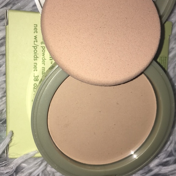 silk screen refining powder foundation